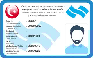 UNA TARJETA TURQUESA